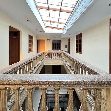 Reddoorz At Hotel Madani Syariah Lempuyangan يوغياكارتا المظهر الخارجي الصورة