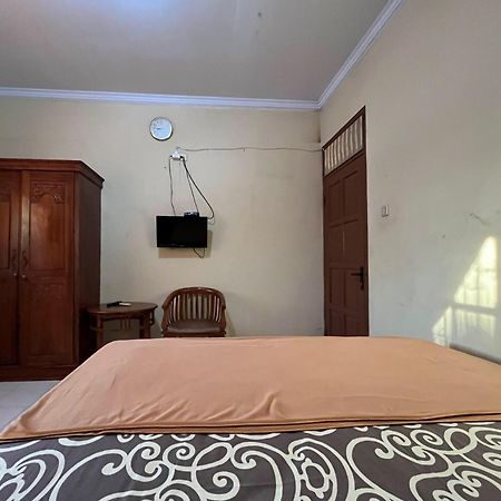 Reddoorz At Hotel Madani Syariah Lempuyangan يوغياكارتا المظهر الخارجي الصورة