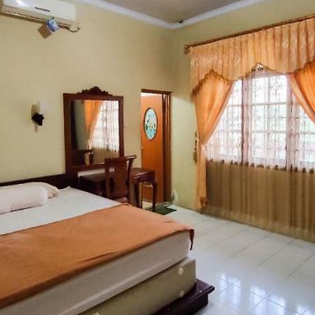 Reddoorz At Hotel Madani Syariah Lempuyangan يوغياكارتا المظهر الخارجي الصورة