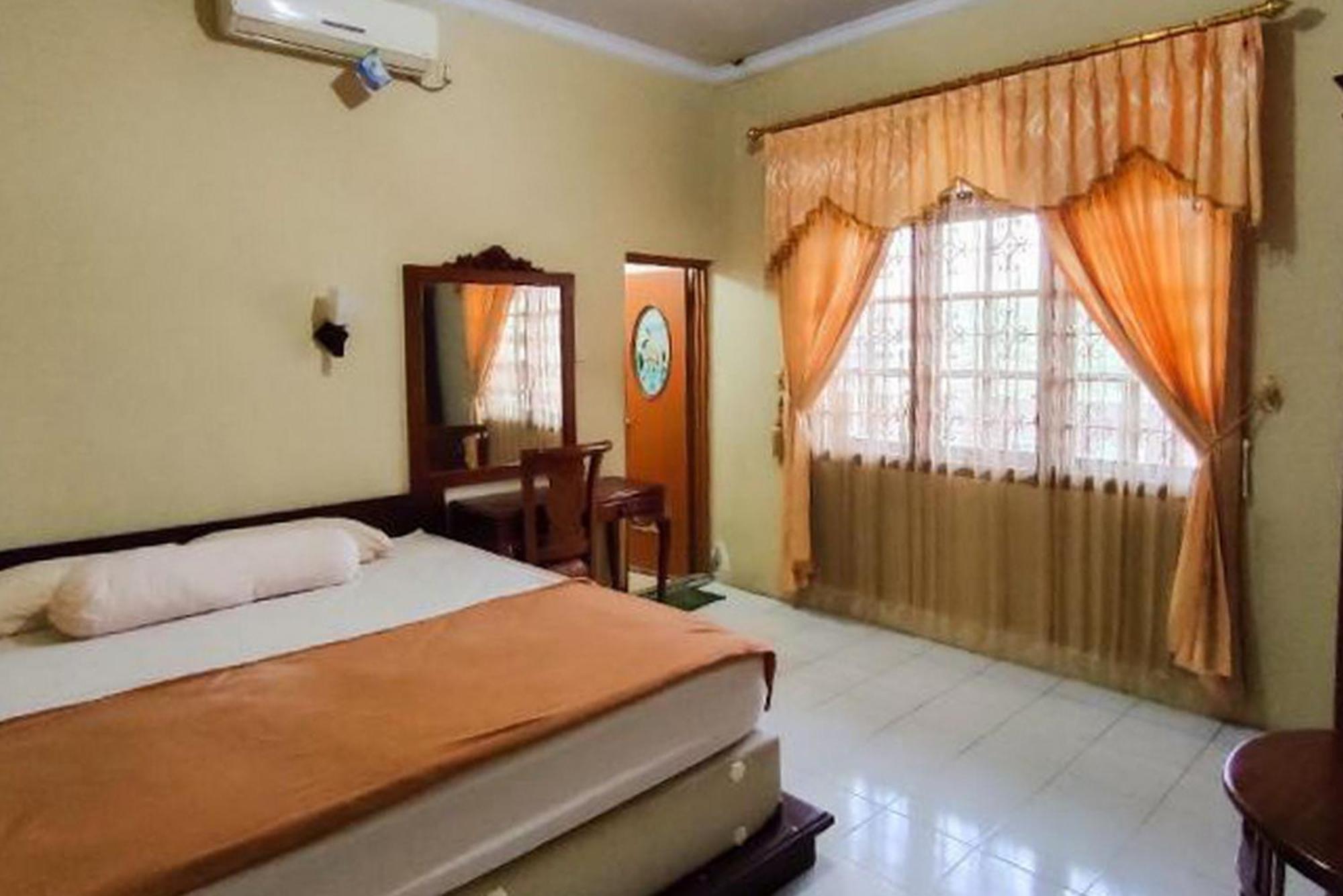 Reddoorz At Hotel Madani Syariah Lempuyangan يوغياكارتا المظهر الخارجي الصورة