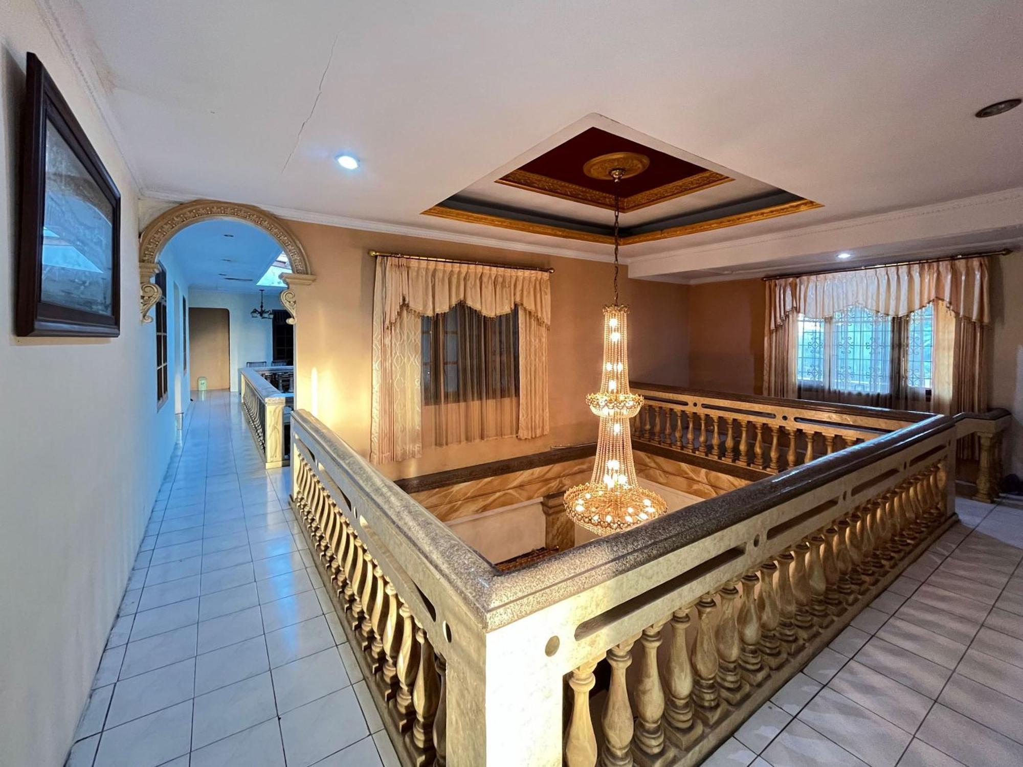Reddoorz At Hotel Madani Syariah Lempuyangan يوغياكارتا المظهر الخارجي الصورة